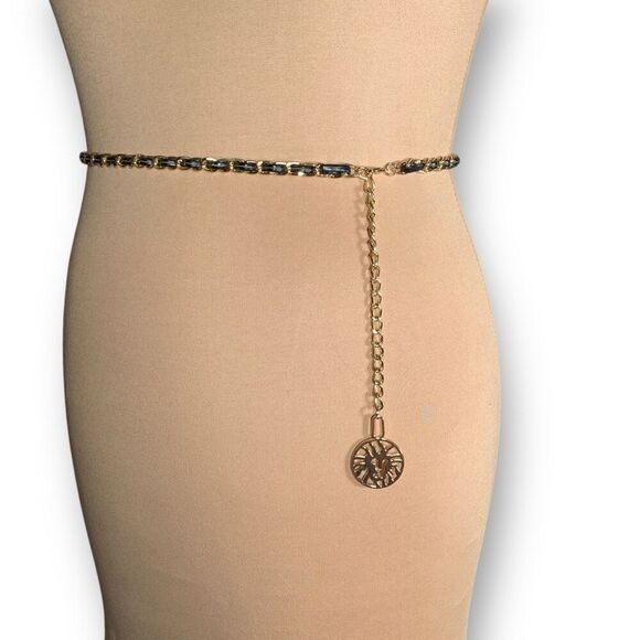 Vintage Anne Klein Gold Black Metal Chain Link Statement Belt Lion Disc Pendant